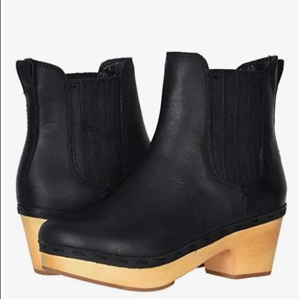 FRYE BOOTS